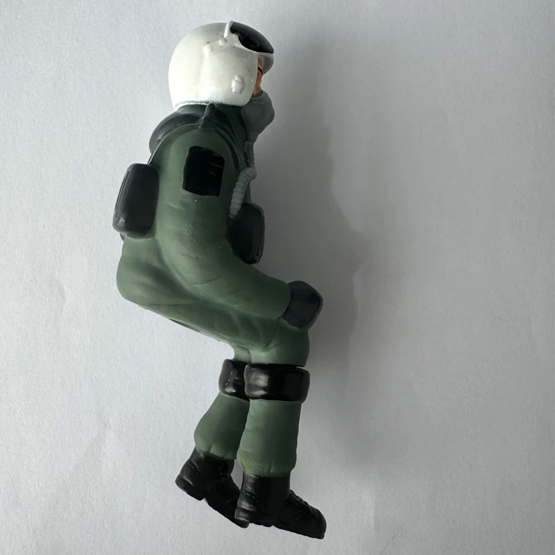 Full Body Scaled Jet Pilot Figure For LX/Sky Flight Hobby/Lanxiang Twin EDF 70MM F22 Raptor Foamy EDF JET
