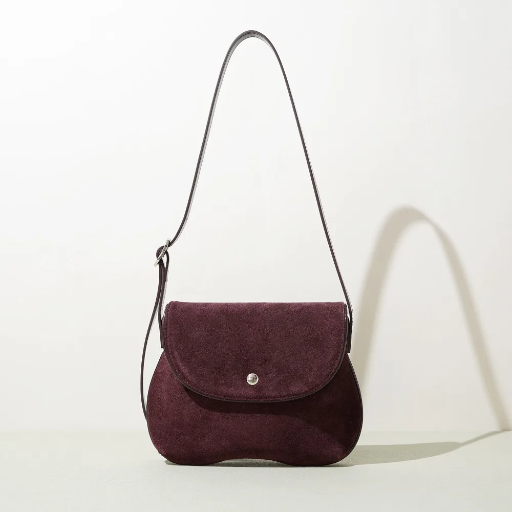 2026 Vintage Fashion Matte Genuine Leather Shoulder Bag Simple Niche Design Saddle Unique Texture and Stylish Simple Crossbody