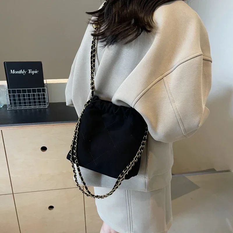 Corrente diamante padrão decoração moda lã crossbody saco cor sólida ferrolho simples bolsa de ombro 2024 venda quente sacos para mulher