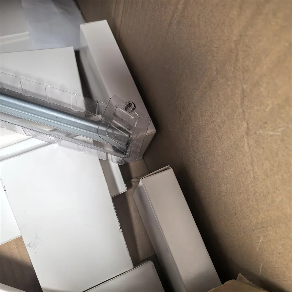 

FM1-B271-000 Transfer Cleaning Blade for Canon iRC3020 C3025i C3320 C3320L C3320i C3325i C3330i C3520i C3525i C3530i Copier Part