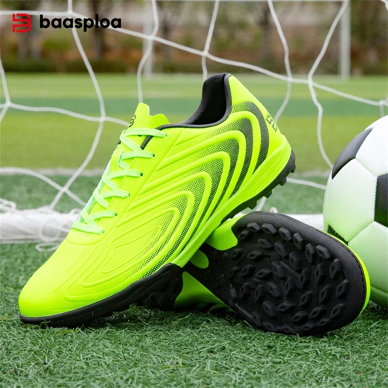 

Baasploa Men Professional Soccer Shoes Outdoor Anti-Slip Training Sport Shoes Male Light Leather Football Boots Chuteira Campo