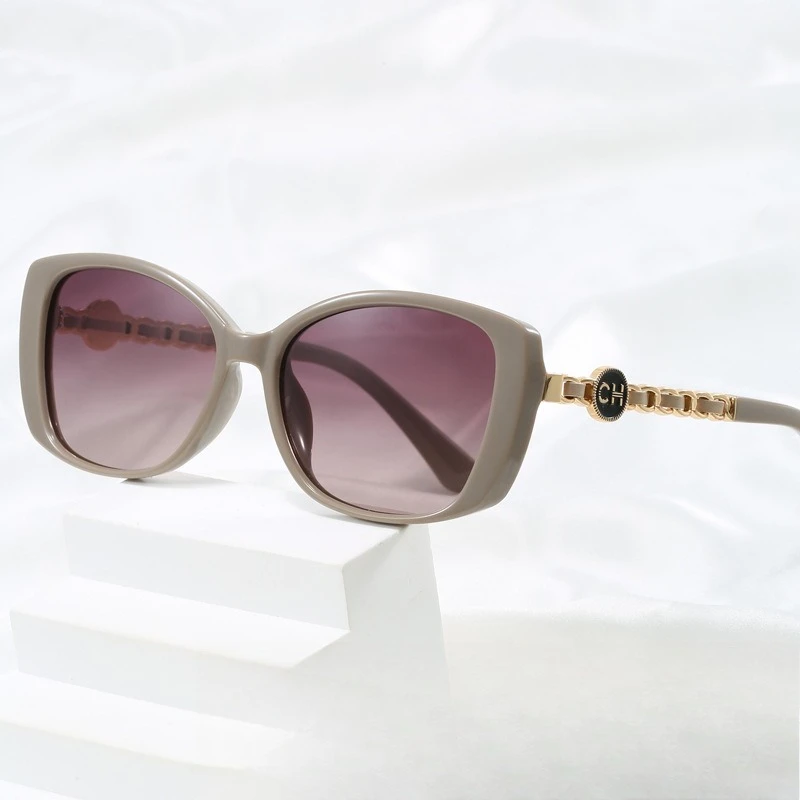 

2025 Retro Round Polarized Sunglasses Women - Small Frame Vintage UV400 Shades, Fashionable Classic Unisex Eyewear