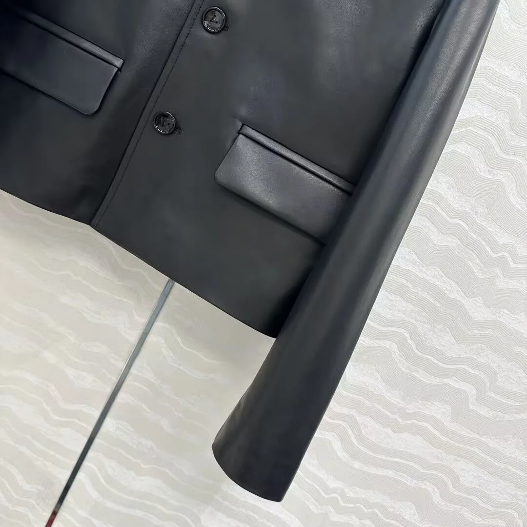 最高品質 100% シープスキン スーツジャケット レディース ノッチドラペル 長袖 3つボタン ブラック クール 本革 ショート レトロコート