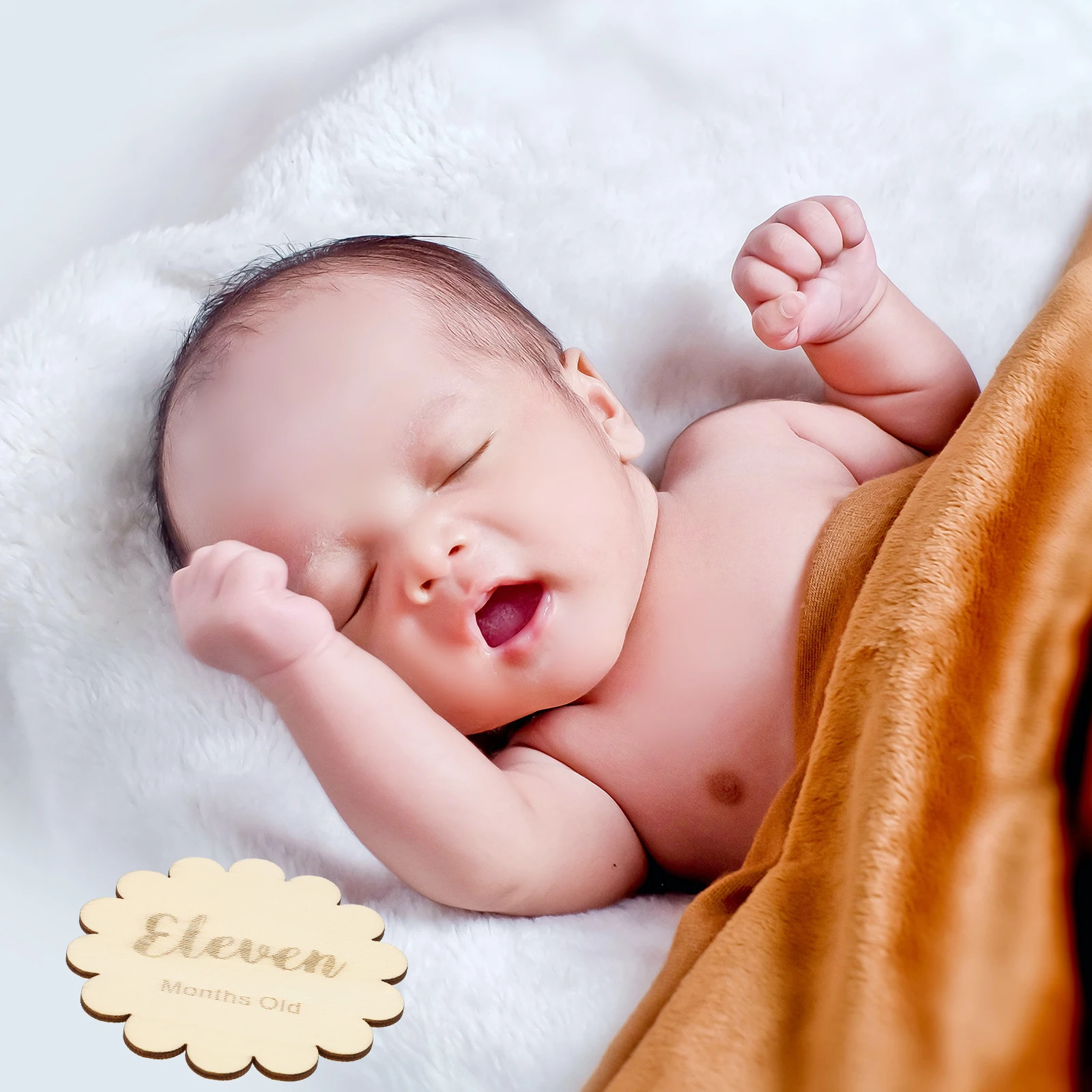 

12pcs Baby Monthly Cards Wooden Milestone Photography Props Infant Gift For Baby Shower Commemorate Cute