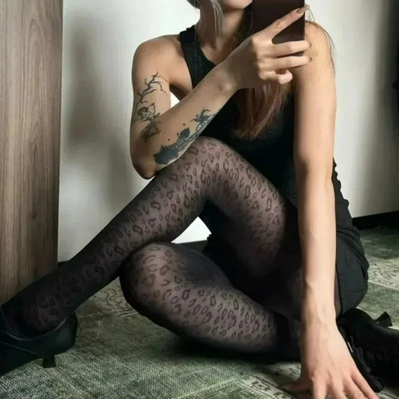 القوطية ليوبارد جوارب طويلة شتاء دافئ سميكة الجوارب عالية الخصر التخسيس أفخم اصطف مبهمة بسط النسيج جوارب 2026