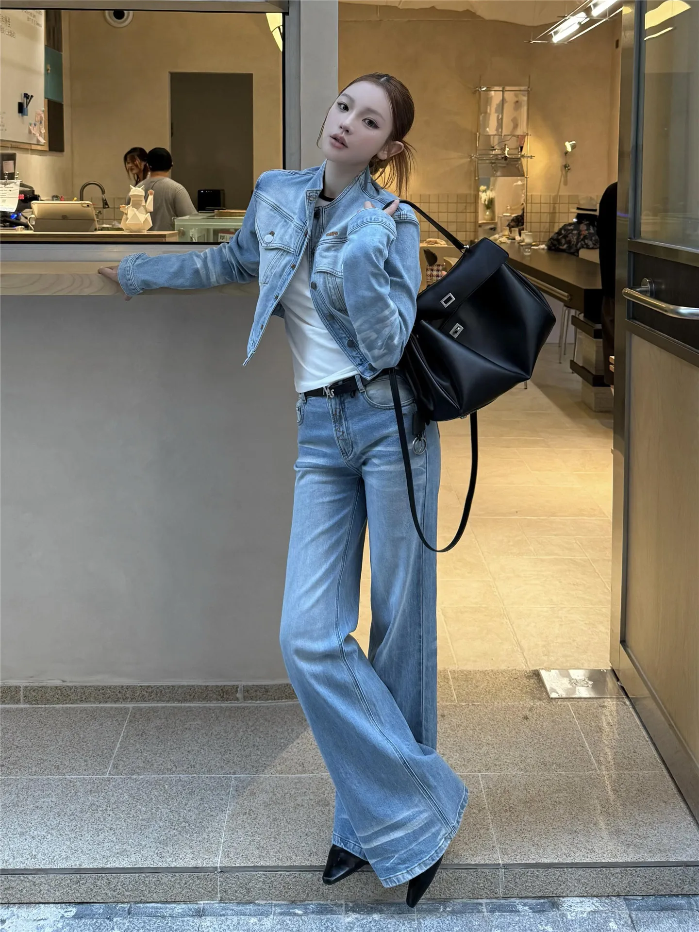 

Extended Length Loose Fit Blue Bell Bottom Jeans Women's Spring Design Slimming Floor Length Trousers High Waist Cotton Denim