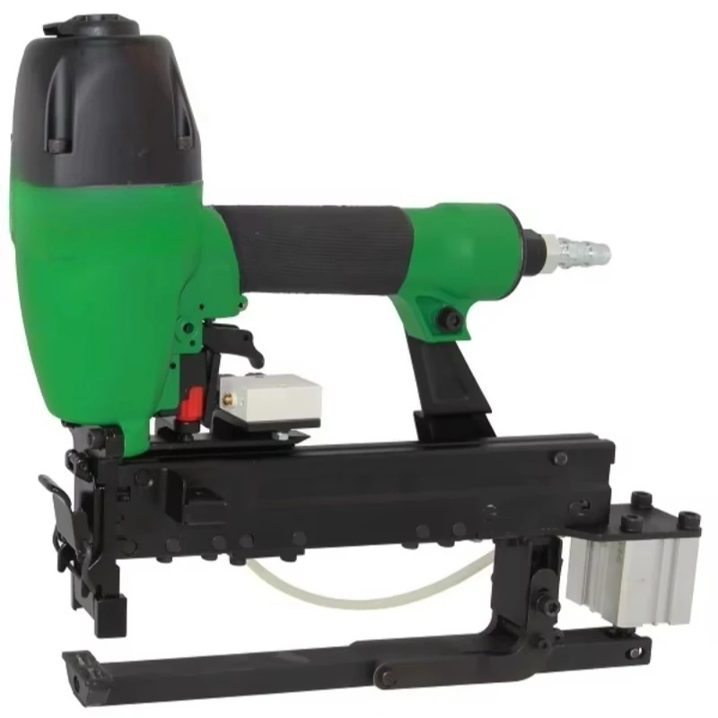 

16GA 25.1mm Wide Crown, Air Carton Clamp Gun, Type BJ Anvil