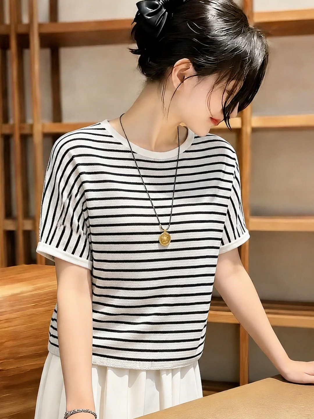 

Fashionable Black White Striped Loose Comfortable Short Sleeve T-Shirt round Neck Versatile Women's Summer Design Sensation Soft