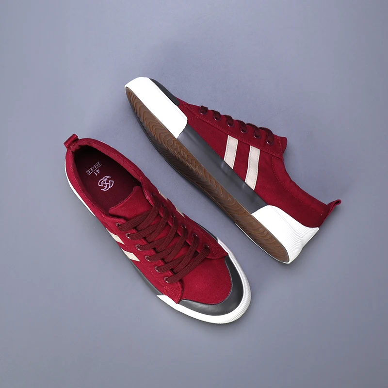 2023 New Retro Red Canvas Shoes Men Spring Summer Men\'s Casual Shoes Designer Lace-up Vulcanized Shoes for Men Flat Sneakers