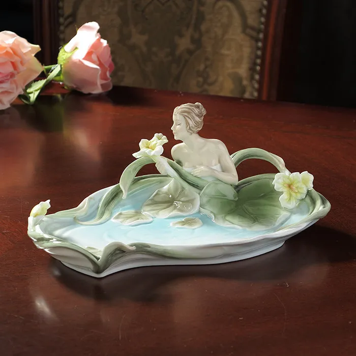 Glazed Porcelain Water Lily Lady Figurine Storage Tray Lotus Leaf Shape Catchall Dish For Jewelry Keys Candies Vanity Decoration
