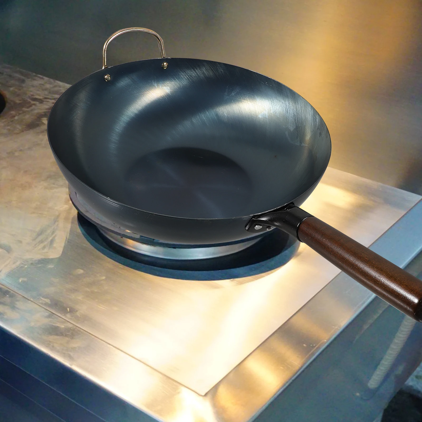 

Thickened Iron Flat Bottom Pan Non-Stick Kitchen Wok Wood Handle Multi-Function Cooking Frying Grilling Pan Cooking Wok