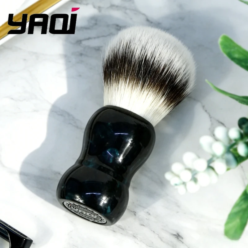 

Мужская кисточка для влажного бритья YAQI Night Emerald 26 мм с синтетическим ворсом и ручкой из смолы, модель 2026 года