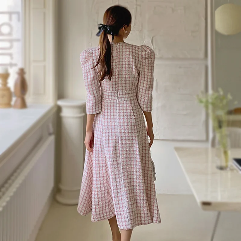 Autumn Winter 2023 O Neck Bird Lattice Tweed Dress for Women French Chic Vintage Elegant Vestidos Slim Waist Puff Sleeve Robes