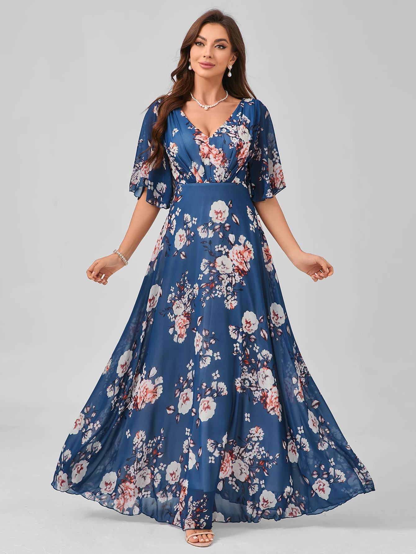 

UNITHORSE [Random Cut] Women's V-Neck Allover Floral Backless A-line Graduation Dress And Formal Dress