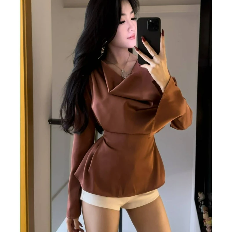 

Fashion Cool Top Swing Neck Thin Sun-protective Shirt New High-end Elegant Long-sleeved Slimming Shirt for Women 2026 Spring
