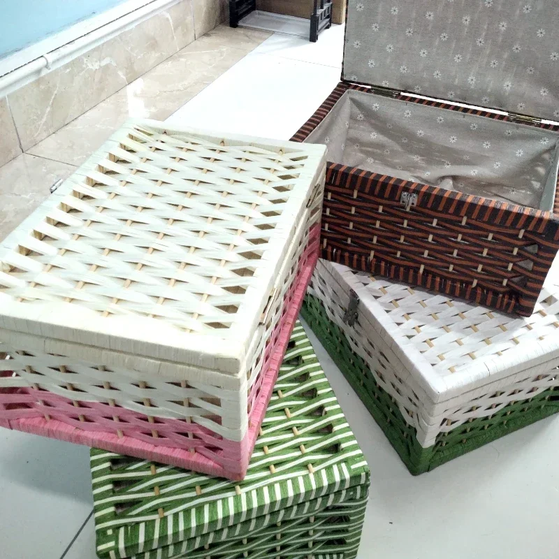 Scatola portaoggetti da tavolo rettangolare Cestino portaoggetti intrecciato a mano Cestino in vimini in rattan per articoli vari Contenitore per vestiti Organizzatore da tavolo