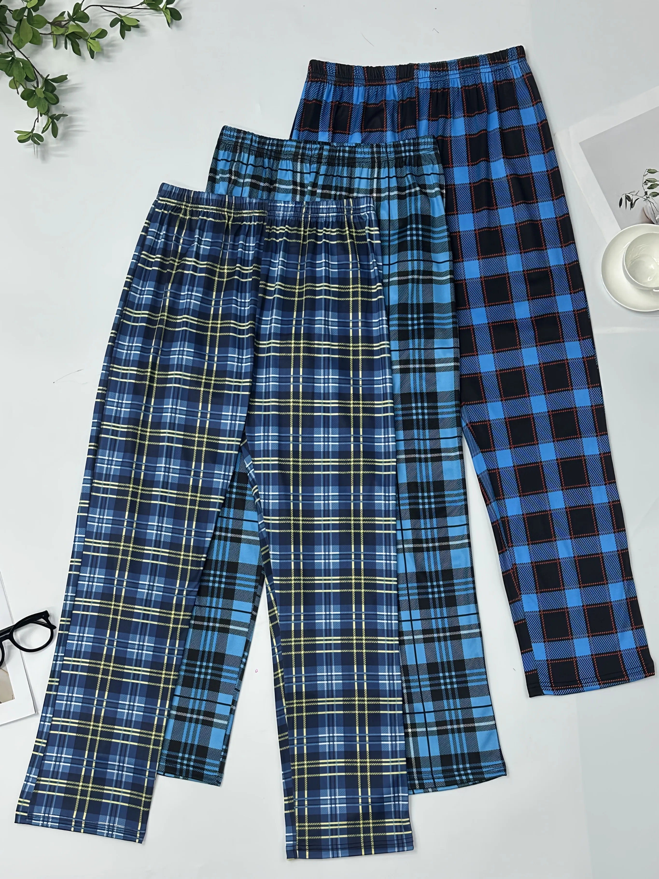 

Men's 3-Piece Plaid Print Loungewear Set - Pajamas & Lounge Pants