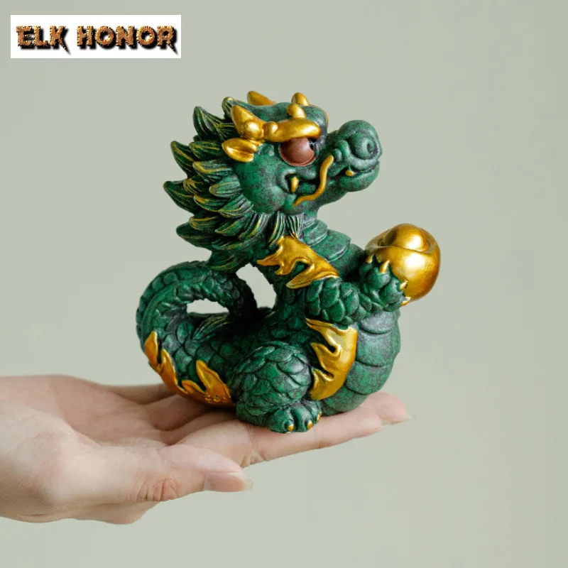 Auspicious Dragon Green Sandstone Tea Pet Fortune Dragon With Ingot Sculpture Crafts Handmade Tea Figurine Tea Items Ornaments