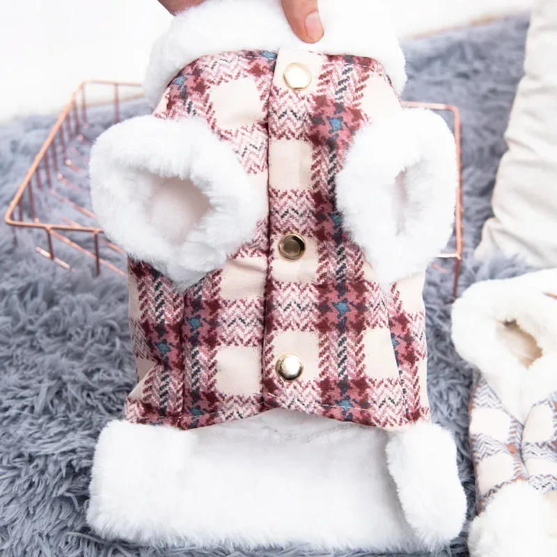 Autumn and Winter Fragrance Style Dog Vest Cute Plaid Dog Clothes Princess Two Feet Warm Winter Pet Clothing Chihuahua Coats