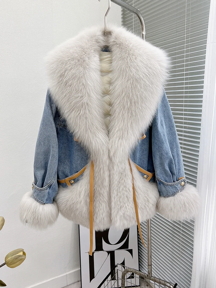 

Fur CoatNew Oversized Fox Fur Navy Collar White Goose Down Liner Down Denim Pie Overcome Women