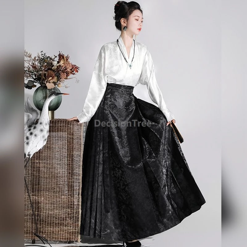 

2026 daily improved retro chinese hanfu elegant temperament lady's high end ming hanfu fairy literature art horse face skirt set