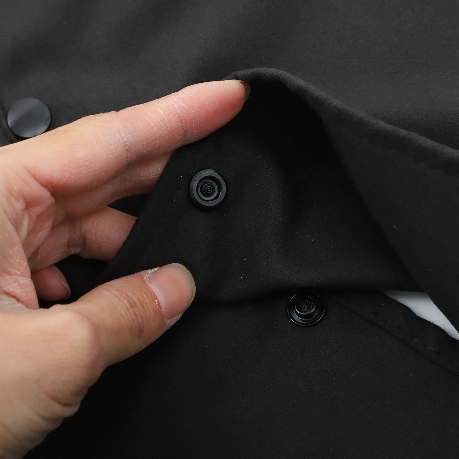 

Adult Bib Scarf for Women Washable Polyester Dining Scarf Stain Resistant Clothing Protector for Elderly Men and Women Reusable