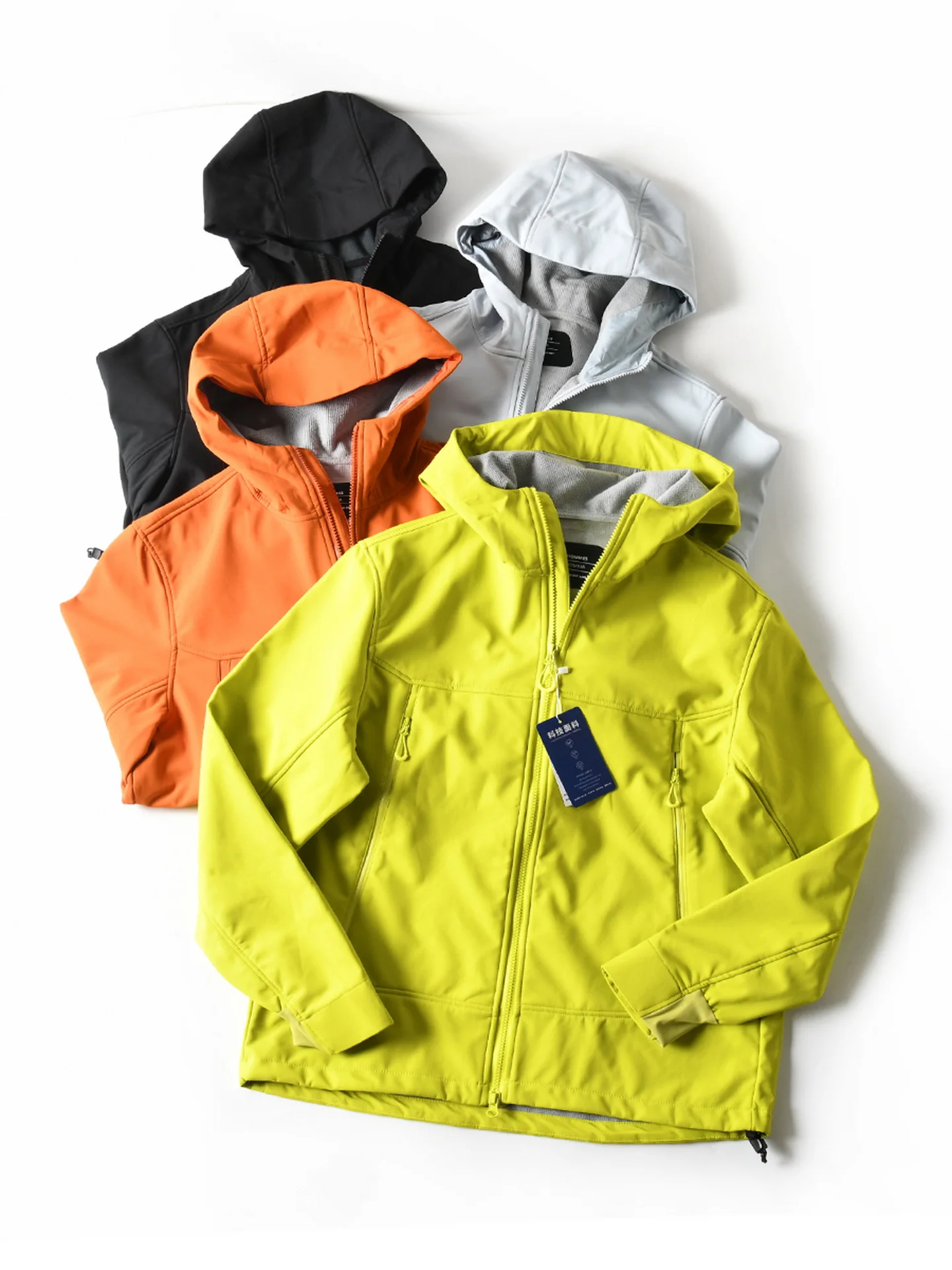 

Новое мужское пальто American Sle на подкладке из мягкого ell Jaet, водонепроницаемое ветрозащитное осенне-зимнее пальто с капюшоном и застежкой-молнией, длинное пальто...