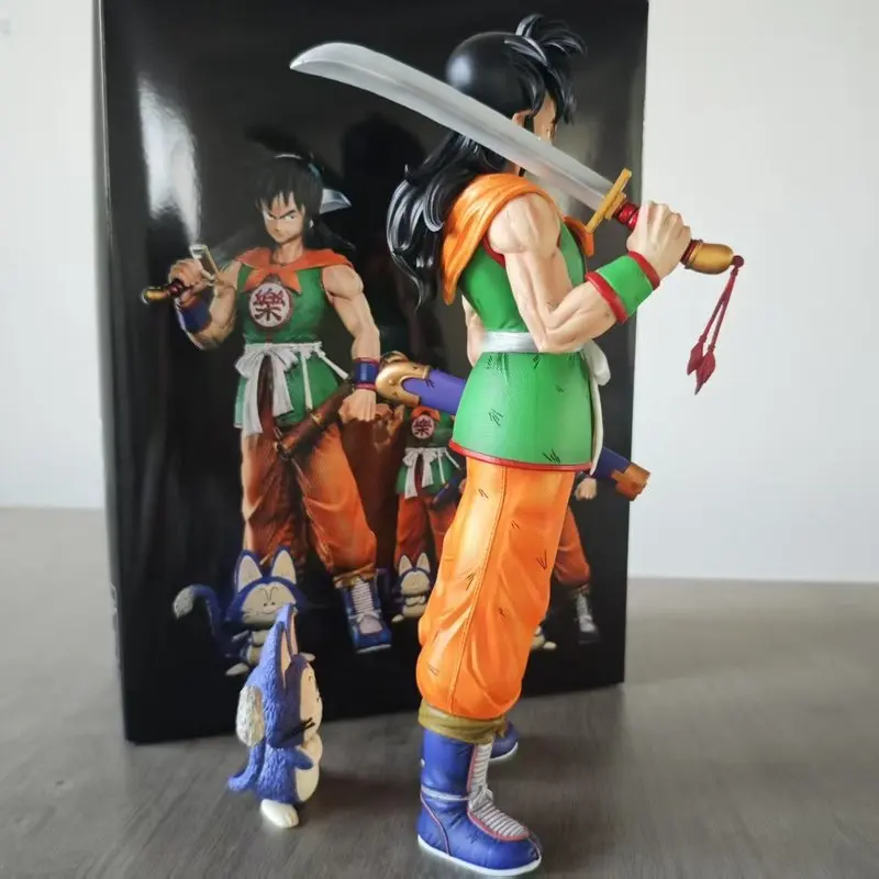 32 cm Dragon Ball Anime Charakter Yamcha Stehend Halten EINEM Messer PVC Action Figure Sammlung Decorati Figur Modell Ornamente