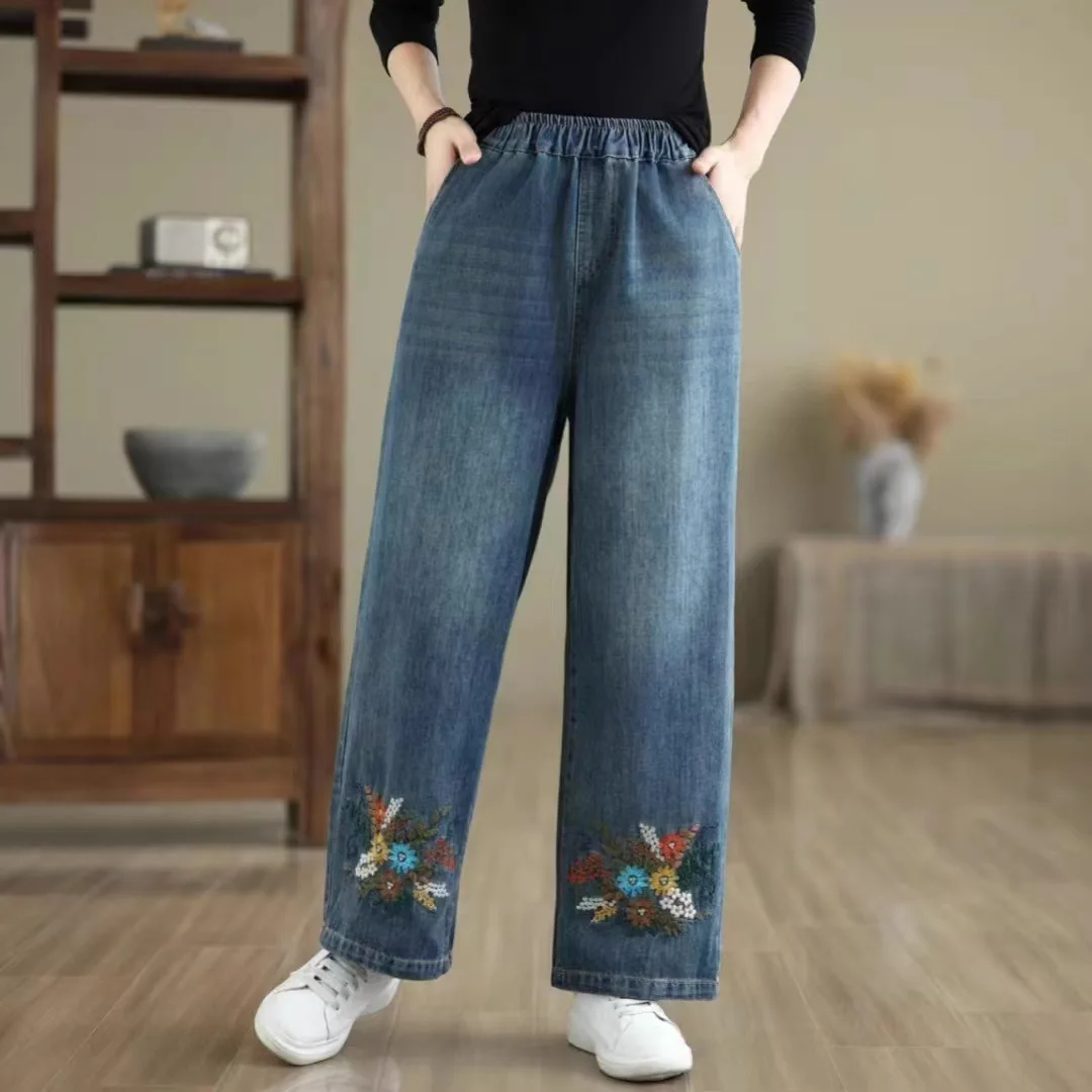 Autumn High Quality Comfortable Loose Women's Jeans Fashion Artistic Embroidered Straight Leg New Style Wide Leg Denim Pants
