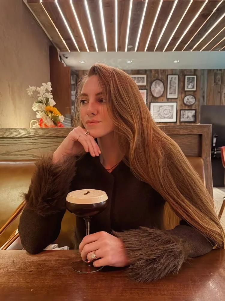 2025 Winter Büro Pendeln Täglichen Outwear Dame Pelz Patchwork Strickjacke Mode V-ausschnitt Einreiher Lose Kurze Pullover