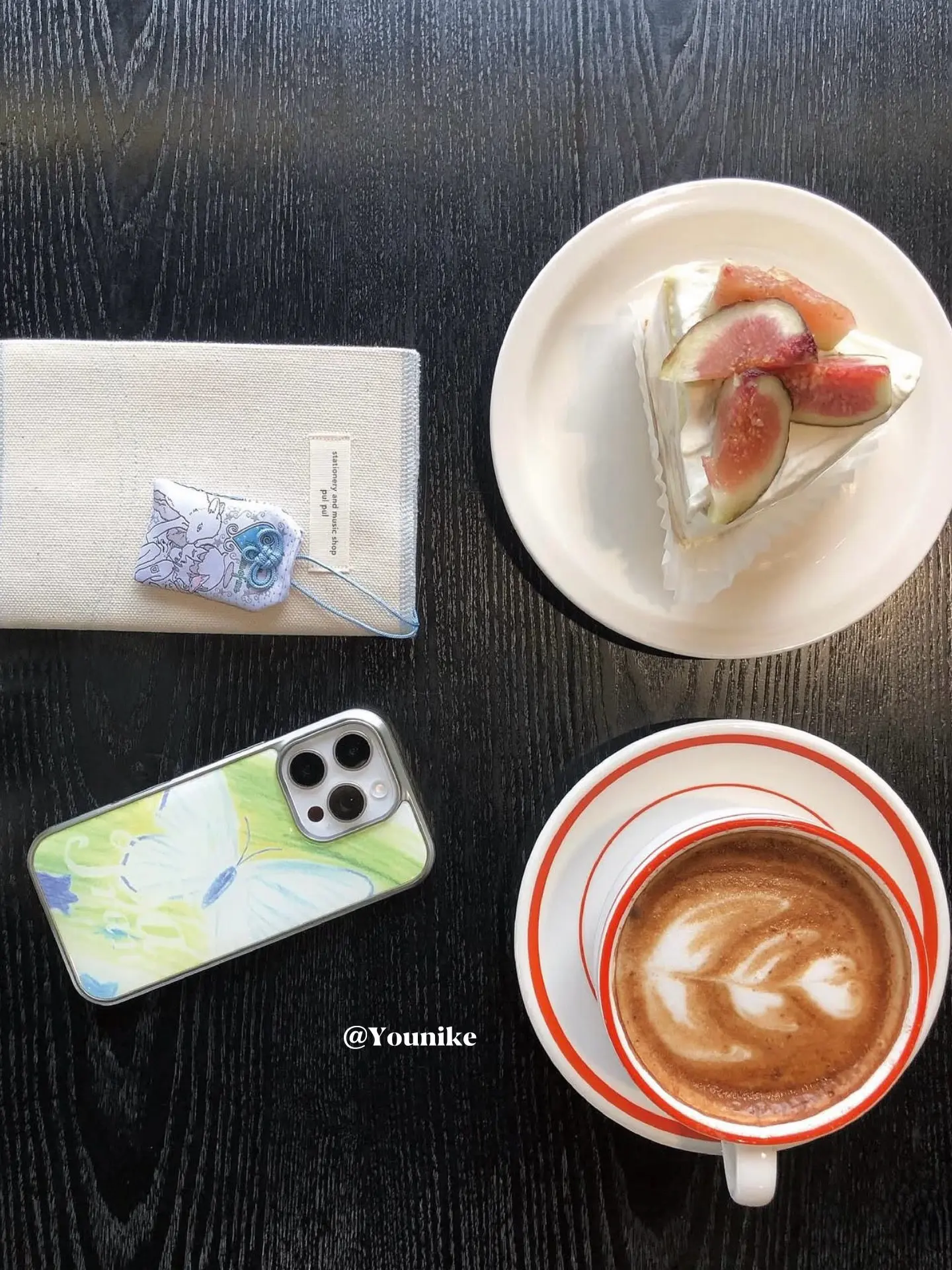 Korean Ins Minimalist Blue Polka Dot Phone Case For iPhone 17 16 15 14 13 12 11 Pro Max Plus Y2K Creative Design Versatile Cover - view 5