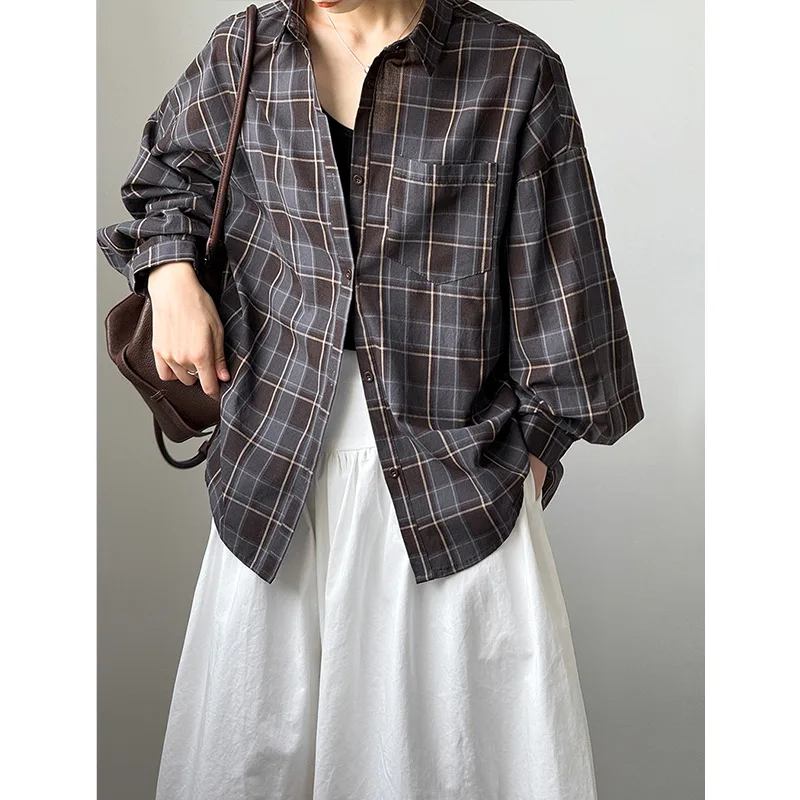 

Early Autumn New Plaid Long Sleeved Shirt for Women, Loose Casual Retro Versatile Jacket Design Sense