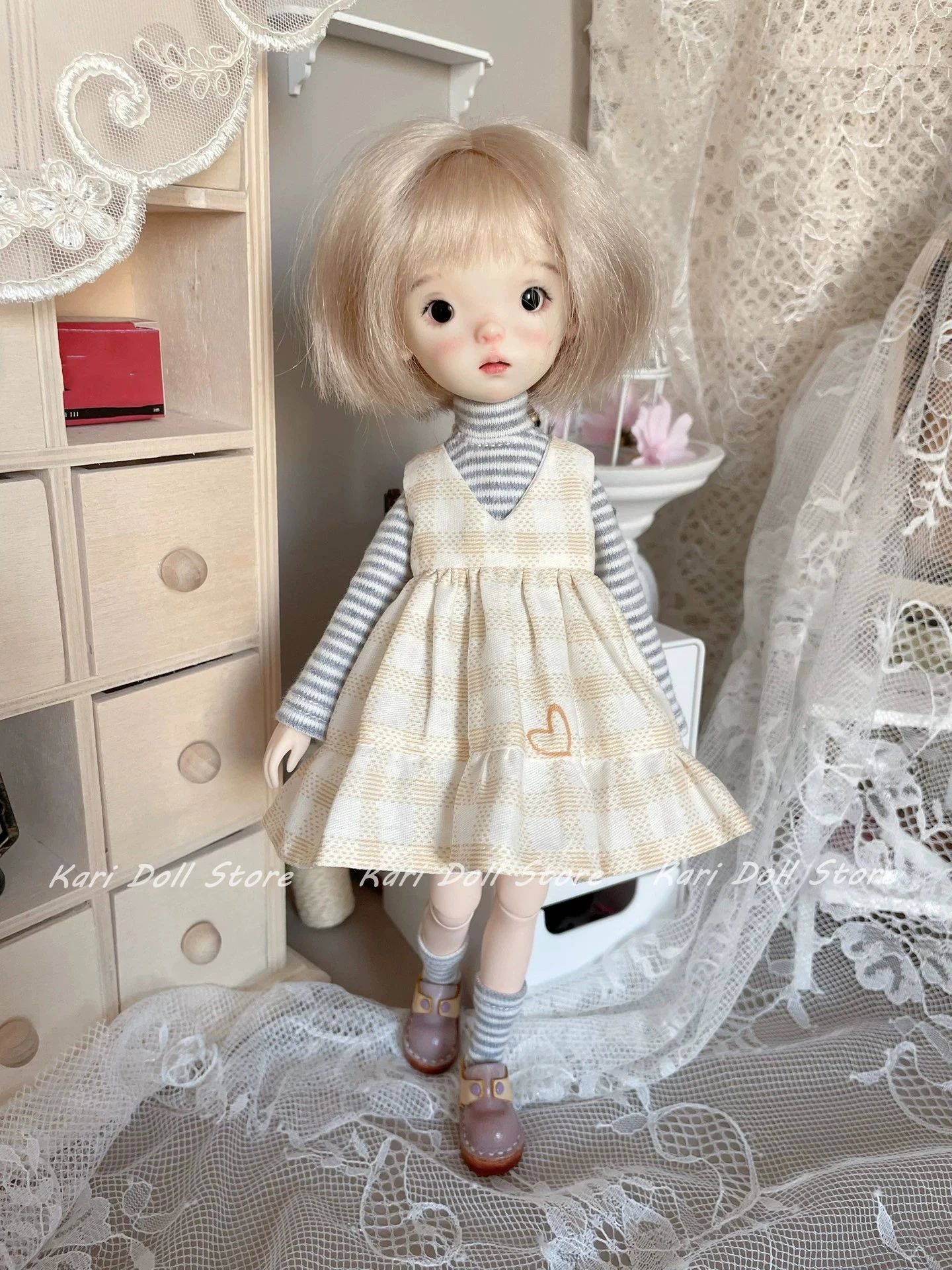 

Kari Doll Clothes and skirts Gray striped top versatile skirt set for Landazz Landoudou Doll