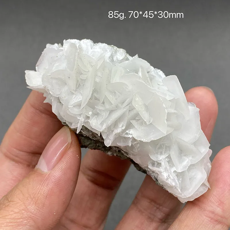 100%Natural white flake  fluorescence calcite（Fluorescent effect pink） rough specimen crystal quartz gemstone