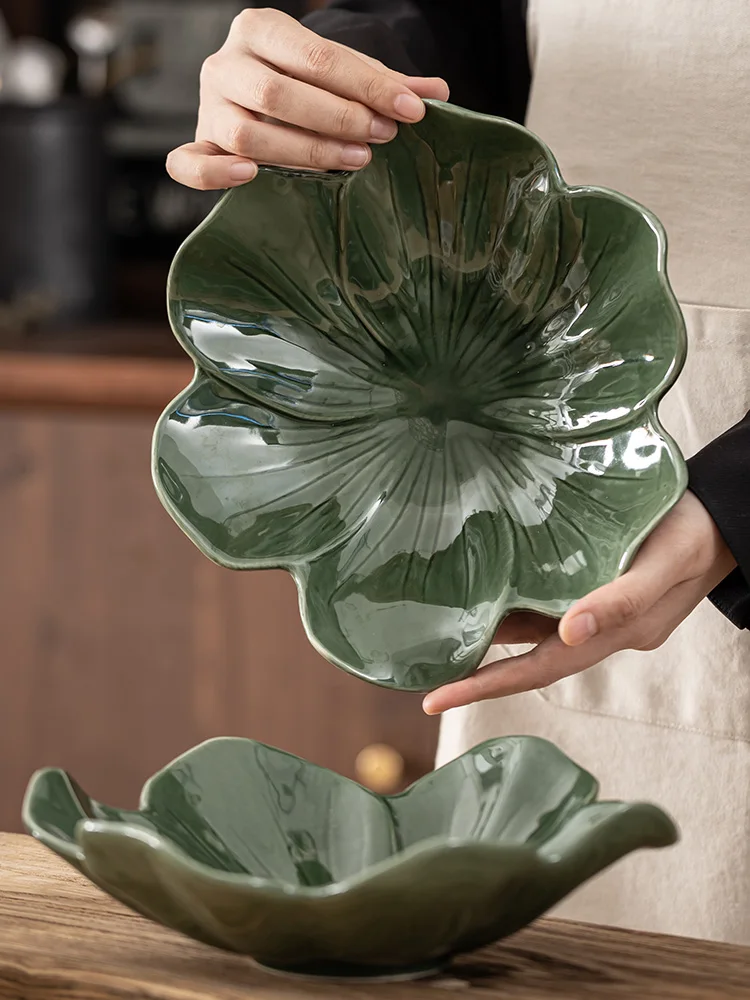 

Retro Ceramic Fruit Plate Living Room Candy Plate European Lotus Leaf Plate B & B Restaurant Vegetable Plate Ingredient Plate