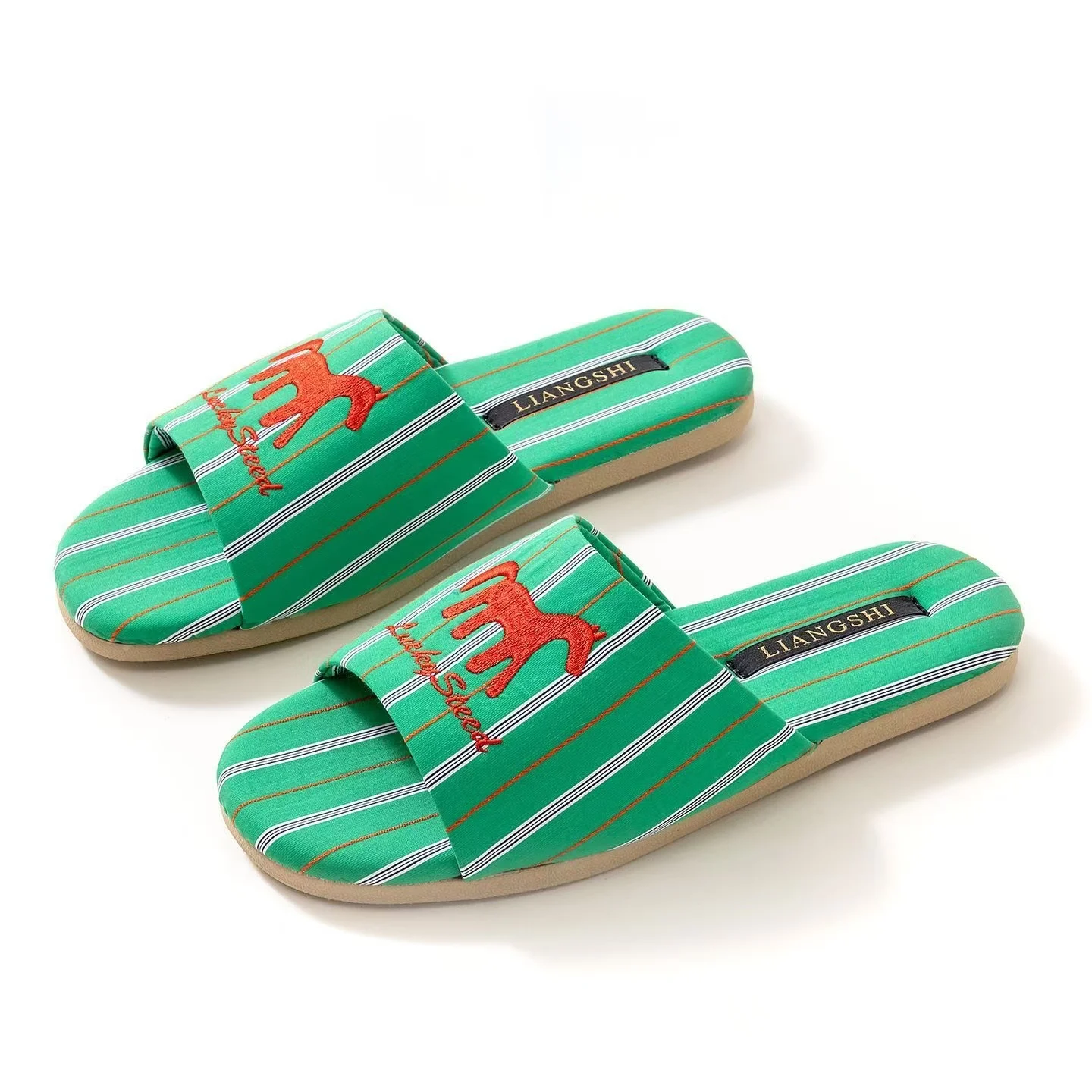 

Women Open Toe Embroidered Cloth Slippers Summer New Soft sole Non Slip Breathable High Quality Home Slippers Floor Slippers
