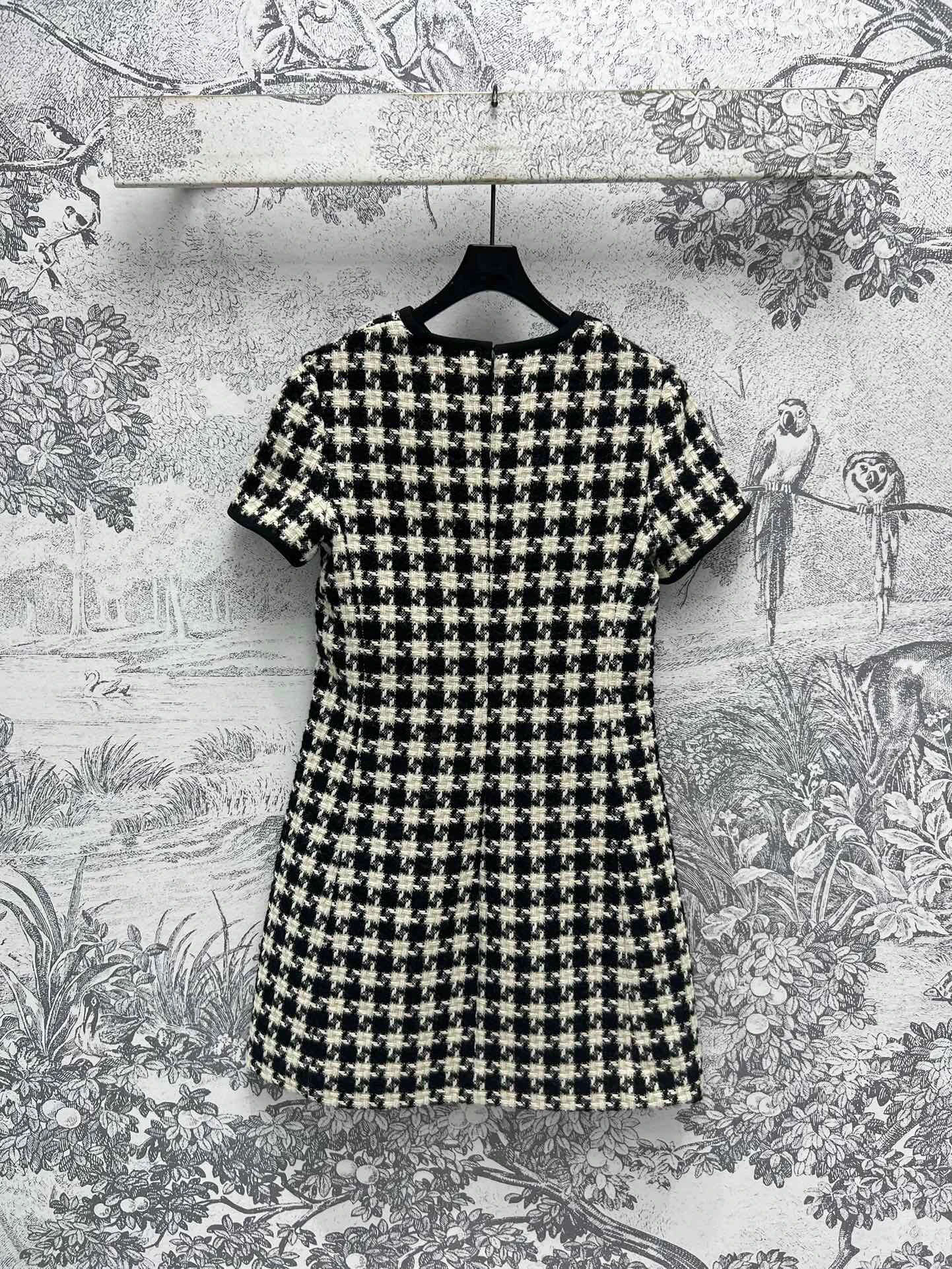 2024 Autumn Winter Black White Houndstooth Dress For Women High Quality Bow V-Neck Short Sleeve Classic Elegant Mini Dresses