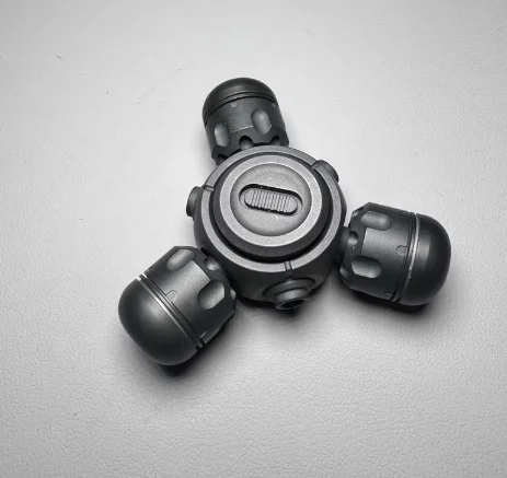 لعبة خشبية لتخفيف التوتر من ساكورا تايم سبيس بليت نيست ستانلس ستيل باللون الأسود غير اللامع EDC #3