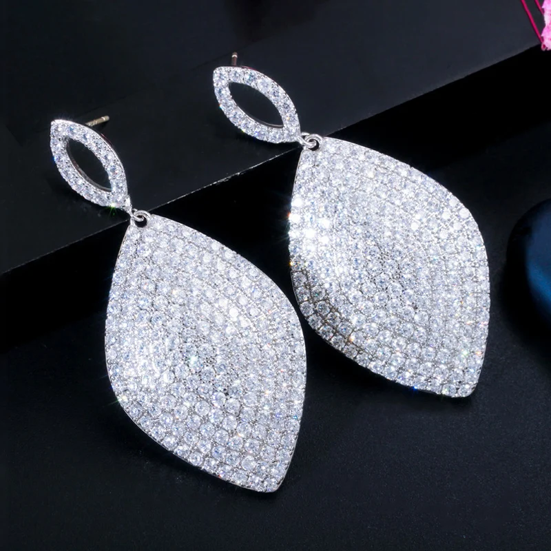 ThreeGraces Sparkling Micro Pave Cubic Zirconia Big Long Leaf Drop Dangle Earrings for Women Luxury Party Jewelry E1236