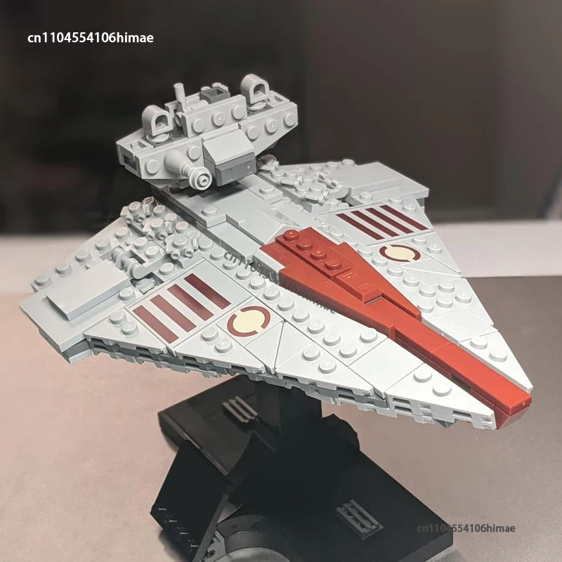 

НОВИНКА: Конструктор-модель космического корабля-разрушителя класса «Республика» (миди-масштаб), военный научно-фантастический космический корабль, сборная модель из кирпичиков, игрушка-подарок для детей