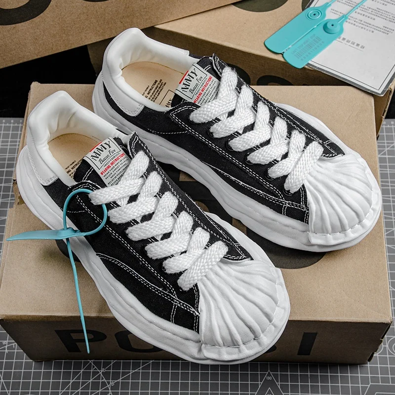 brand canvas shoes man designer shoes platform men's sneakers and casual shoes woman barefoot shoes on black white green yellow