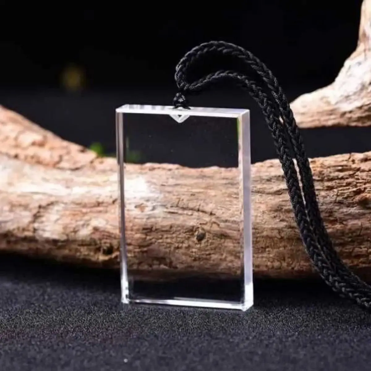 Natural Raw Mineral White Crystal No Matter Brand Pendant Men's And Women's Brand National Inspection Certificate Crystal Stone