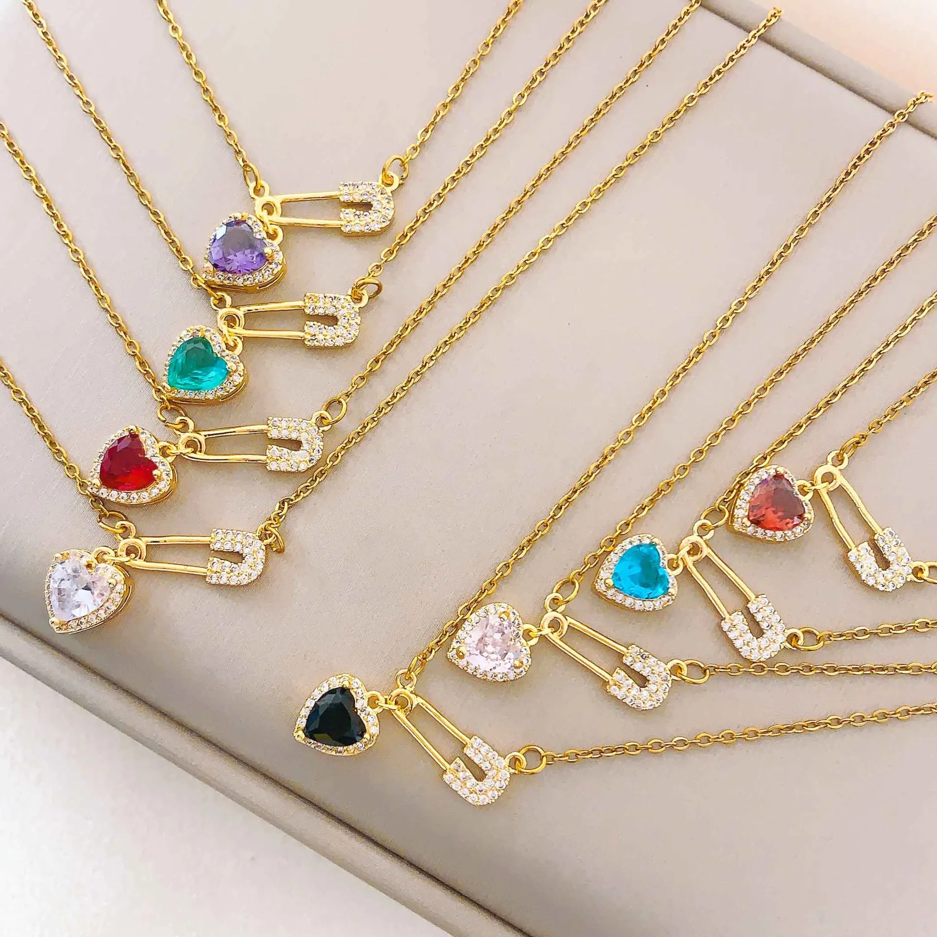 Trendy Stainless Steel Crystal Heart U Shape Necklace For Women Creative Gold Color Pin Tassel Pendants Aesthetic Jewelry