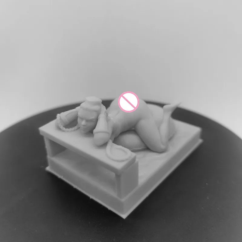 

Fighting Queen Playing Naked In Water 1/24 Resin Figure Unassembled Unpainted