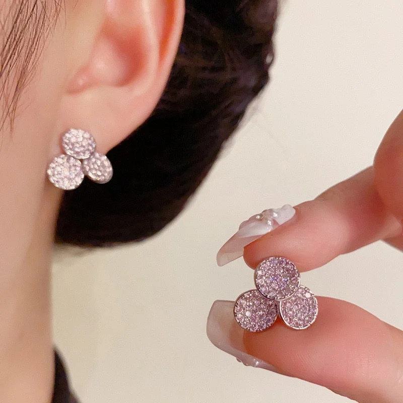 

Earrings woman Three circles round Pink rhinestones Shiny ear stud 2025 trend
