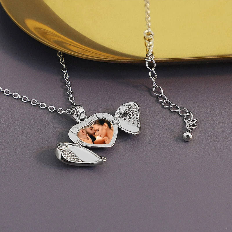 

Персонализированные кулоны-подвески с фото, кулоны-сердечки с крыльями ангела, настраиваемые памятные подарки для женщин