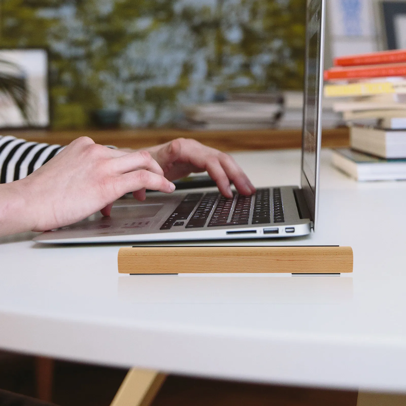 Portable Wood Laptop Stand Tablet Holder for Desk Desktop Tablet Stand Laptop Riser Ergonomic Height Adjustable Natural Beech