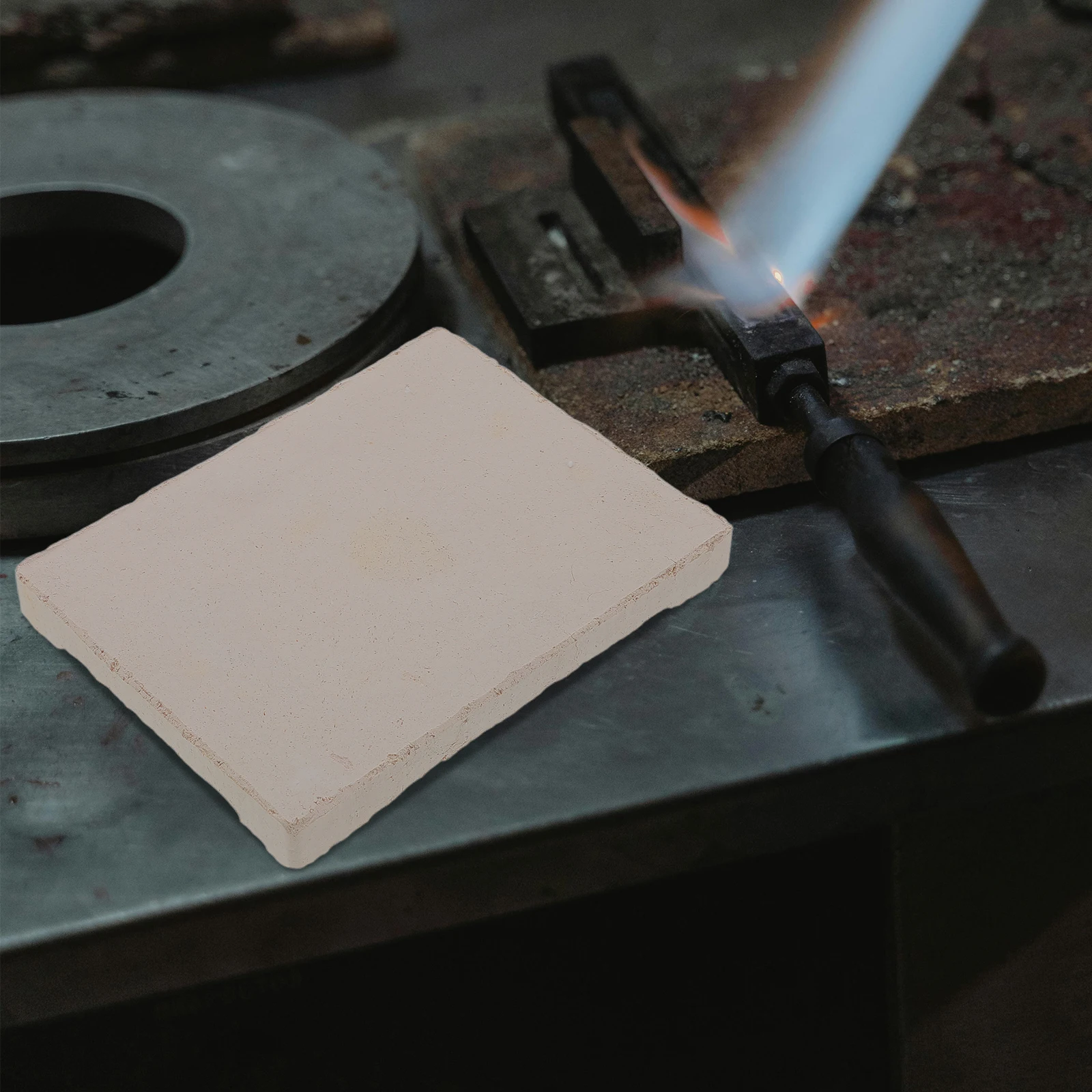 

Fire Bricks Jewelry Block Ceramic Honeycomb Heat Resistant Thermal Insulation Panel Gold Silver Copper Metal Melting Tools Kit