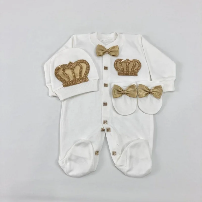 

Роскошный комплект для новорожденных: комбинезон-ромпер цвета шампанского с короной, шапочка и варежки (0-9 месяцев), подарок на выписку/на рождение ребенка