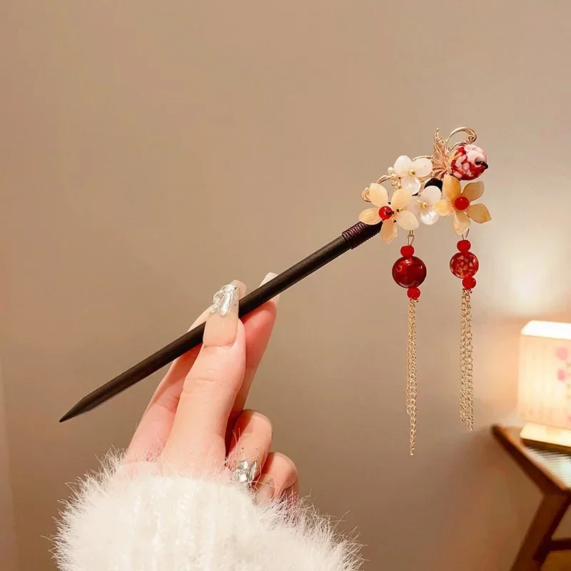 Retro Antique Tassel Phoenix Student Pearl Rhinestone Butterfly Hair Stick Jewelry Wedding Hair Accessories Charm Metal Hairpins